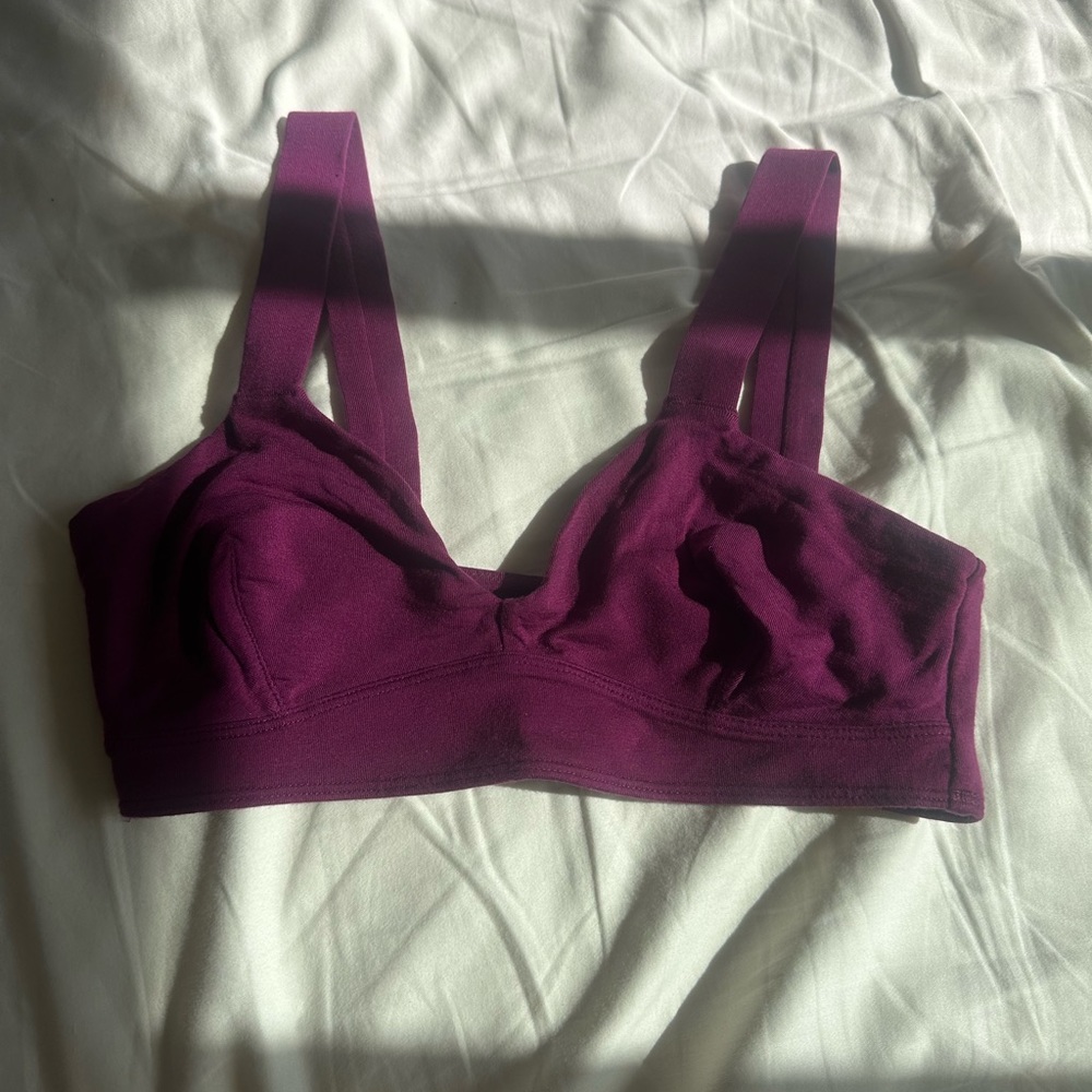Parade NWOT Triangle Supersoft Archive Bralette Size Small